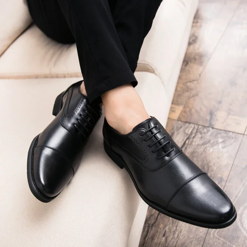 Homens lazer derby sapatos de  - Wedding Job avaliação e preço